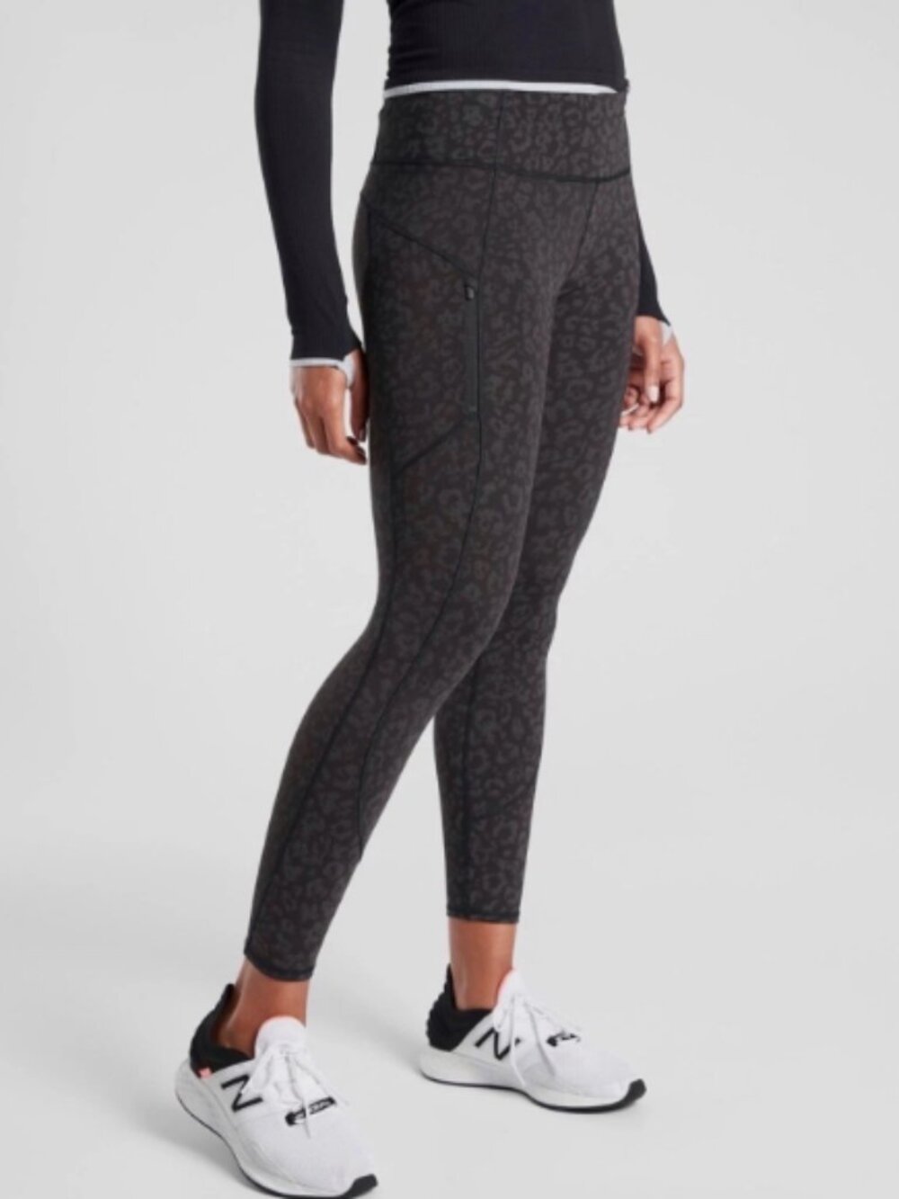 Athleta Rainier Reflective Leopard 7/8 Tight Leggings - Size Large